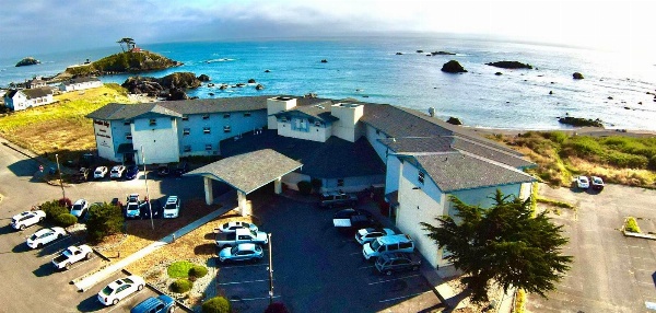 Oceanfront Lodge Main image